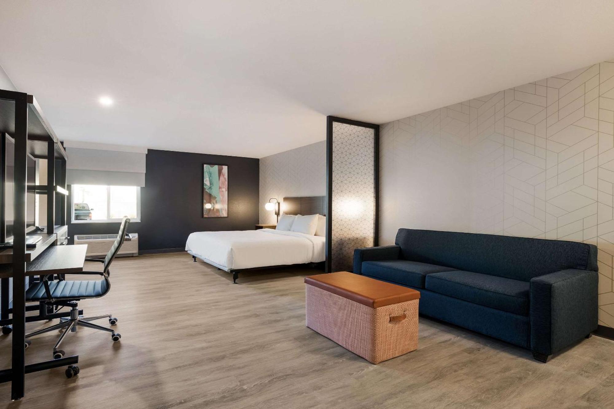 Everhome Suites Corona Eksteriør billede