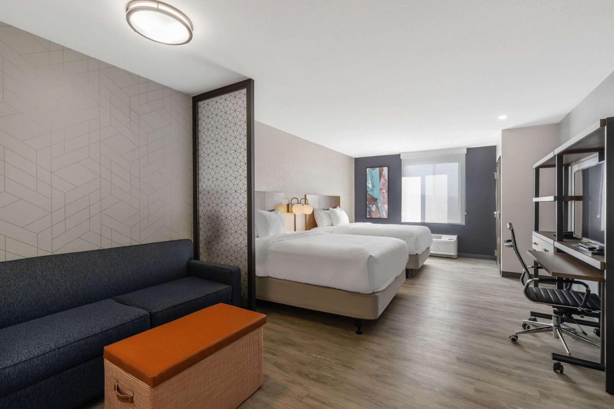 Everhome Suites Corona Eksteriør billede