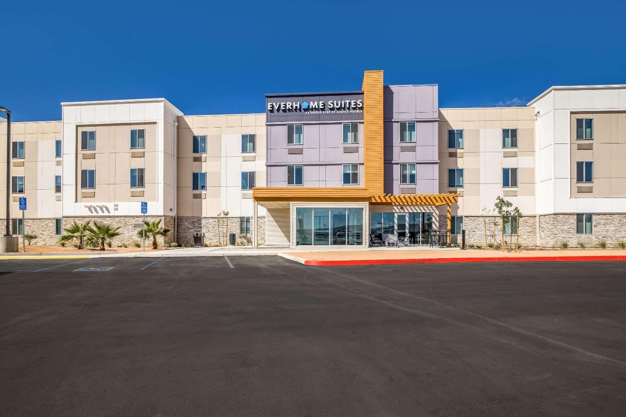 Everhome Suites Corona Eksteriør billede